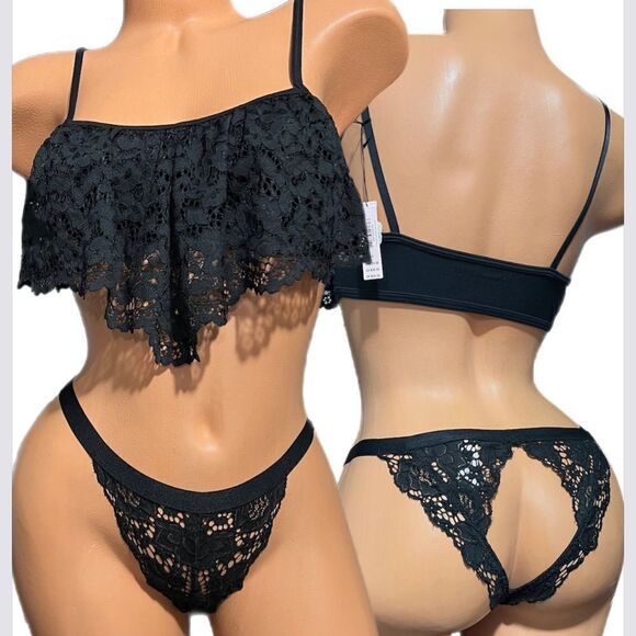 Victorias Secret Set Body Lace Ruffle bralette bra Peekaboo Cheekini panty black